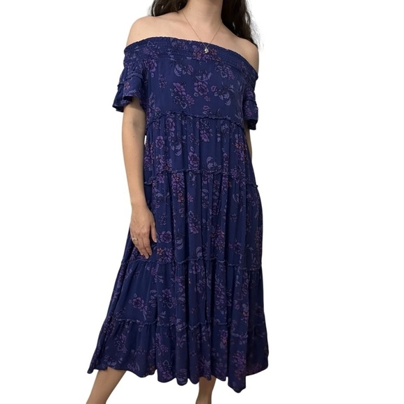 Free People Dress Midi Off Shoulder Smocked Boho Floral Vacation Size Small - Picture 2 of 8